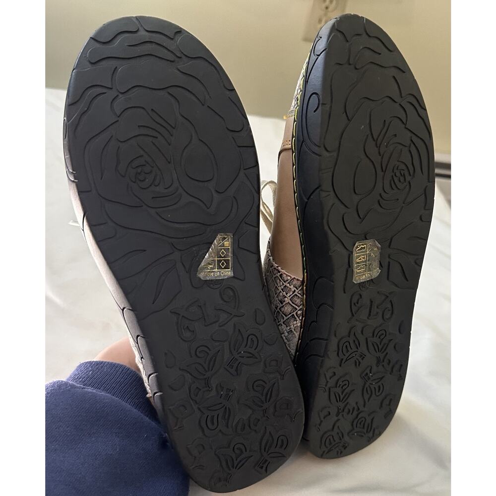 L’Artiste Spring Step Danli Cosmic Leather Sneaker Shoes EU 42 US 10.5 Embossed - Picture 7 of 11